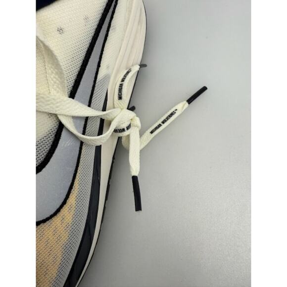 NEW Nike Michigan Wolverines 2024 Air Max Solo Shoes FZ4835-001 Mens Size 9.5 - Picture 5 of 12